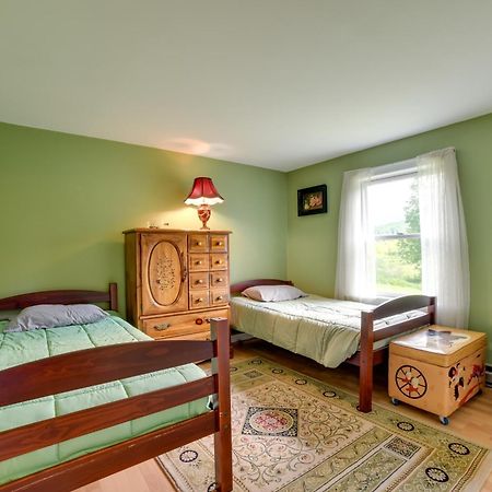 Quiet Catskills Getaway With Deck And Mtn Views New Kingston Dış mekan fotoğraf