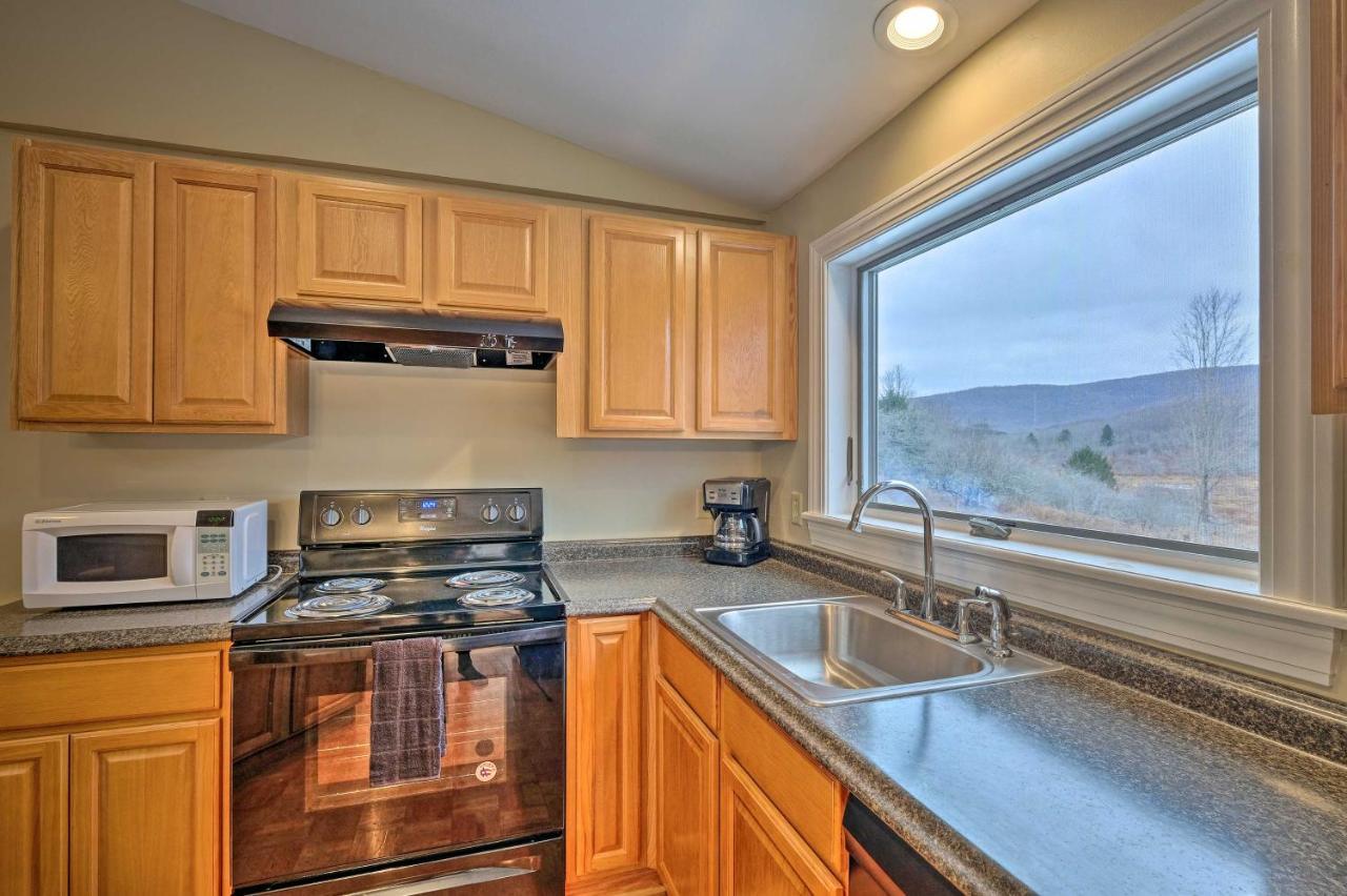 Quiet Catskills Getaway With Deck And Mtn Views New Kingston Dış mekan fotoğraf