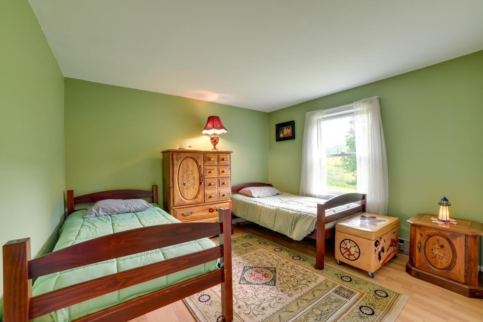 Quiet Catskills Getaway With Deck And Mtn Views New Kingston Dış mekan fotoğraf