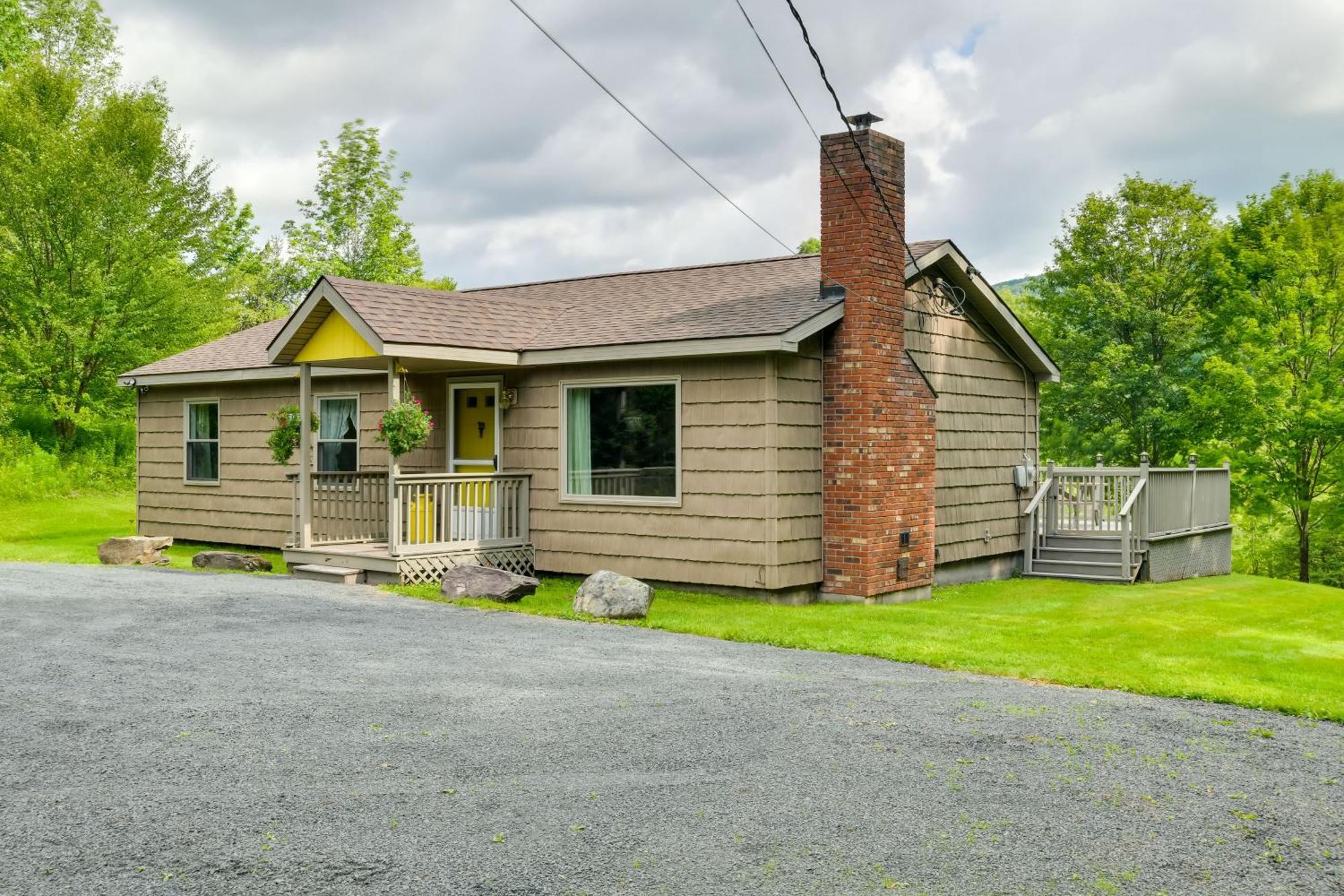 Quiet Catskills Getaway With Deck And Mtn Views New Kingston Dış mekan fotoğraf
